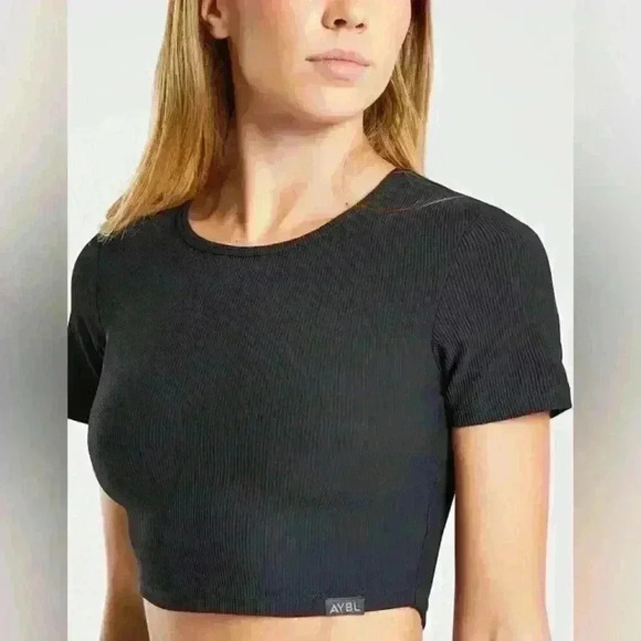 Aybl Sculpt Ribbed Crop Top - Picture 2 of 10